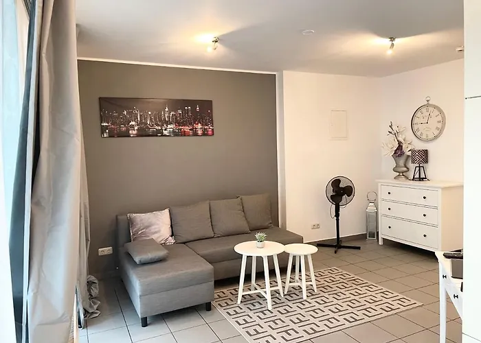 Toplage Innenstadt Koeln-Neumarkt! Gemuetliche Wohnung